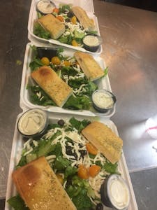 Traditional House Salad Image