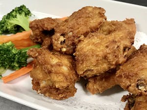 Fried Chicken Wings (8) Image