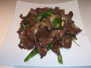 STIR-FRIED ENTRÉES Image