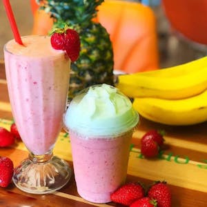 FRESH FRUIT SMOOTHIES Image