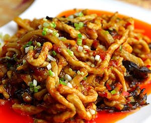 Stir-Fried Sherd Pork with Mashed Garlic Image