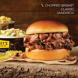 Classic BBQ Sandwich Plate Image
