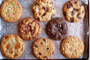 SWEET TOOTH Image