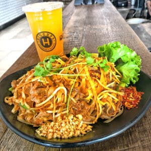 LUNCH - PAD THAI W/ TOFU Image