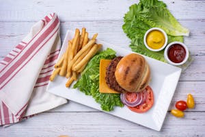 B5G. Gluten Free Beyond Cheeseburger Image
