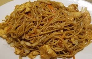 X1. Mì Xào Gà - Chicken Stir-fried Egg Noodle Image