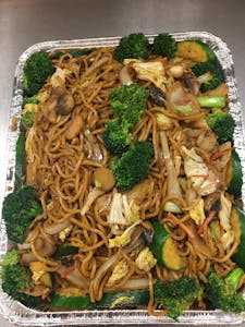 709. Vegetable Lo Mein ( Large ) Image
