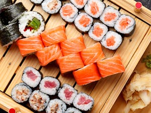 LUNCH SPECIAL Image
