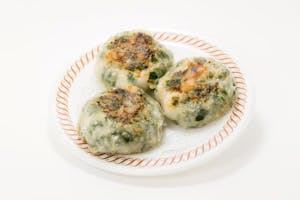 Q27. Pan-Fried Shrimp and Chives Dumpling Image