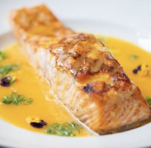 Grilled Salmon in Lime Juice Image