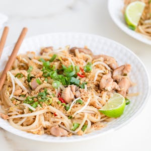 Chicken Pad Thai Image