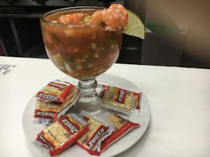 Coctail de Camarones Image