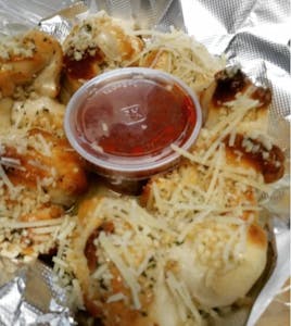 Garlic Knots (6) Image