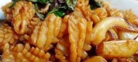 Spicy Calamari with Basil Image