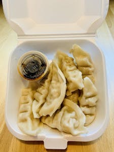 B04. Steamed Dumplings (6) Image
