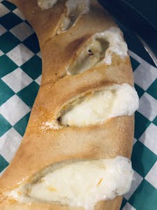 CALZONE Image