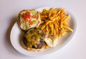 Classic Cheeseburger Image