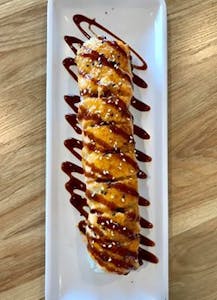 Gold Dragon Roll Image