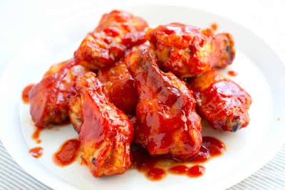 Order Chicken Wings  food online from SAL'S NY PIZZA store, Chesapeake on bringmethat.com