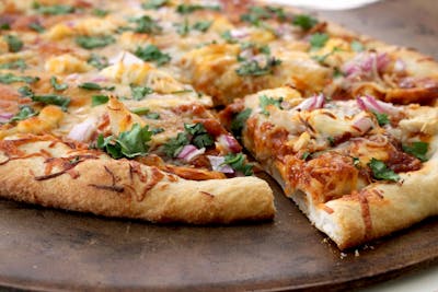 Order BBQ Chicken Pizza  food online from SAL'S NY PIZZA store, Chesapeake on bringmethat.com