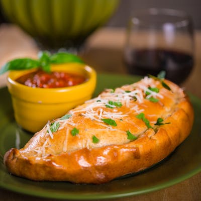 Order Deluxe Calzone  food online from SAL'S NY PIZZA store, Chesapeake on bringmethat.com