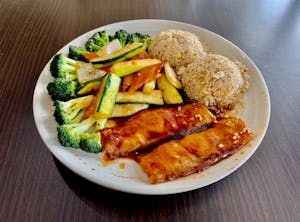 H6. Hibachi Salmon Image