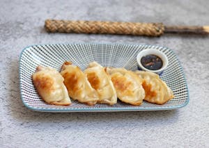 FRIED CRISPY CHICKEN GYOZA 炸鸡饺(8) Image