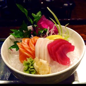 Sashimi Appetizer Image