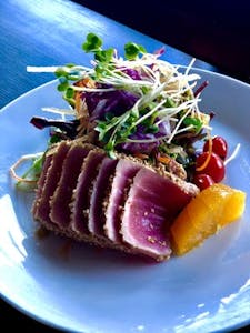 Seared Tuna Salad Image