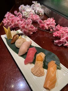 Combo Nigiri Set Image