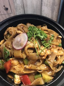 Chicken Pad See Ew Image