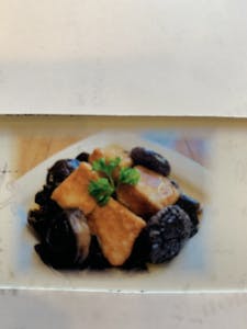 A16. Fried Tofu with Mushrooms 冬菇木耳豆腐 Image