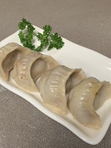 B2. Pan Fried Dumpling (4) 鍋貼 Image