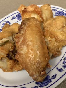 A8. Garlic Chicken Wings 蒜香雞翼 Image