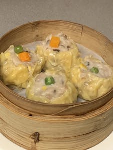 B8. Chicken Shu Mai (4) 雞燒賣 Image