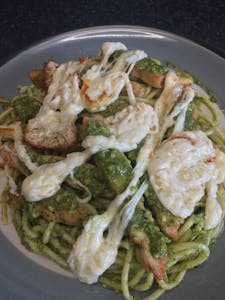 Spaghetti & Chicken Pesto Image