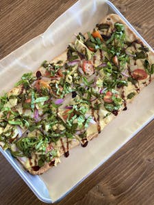 Pesto Artichoke Flatbread Image