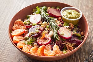 SALADS & MEDITERANEAN BOWLS Image