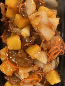 410. Pineapple Beef (Large) Image
