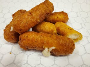 Mozzarella Sticks (5) Image