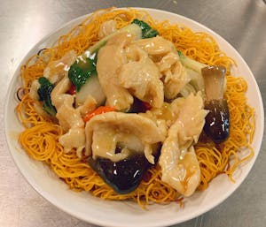 R14. Chicken Pan Fried Noodle 鸡肉煎面 Image