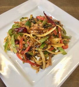 128. Shredded Pork with Garlic Sauce Image