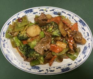Sliced Beef Hunan Style Image