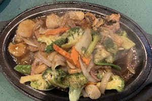 Sizzling Beef & Scallops Image