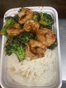 81. Shrimp with Broccoli Image
