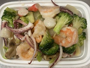 S4. Seafood Delight Image