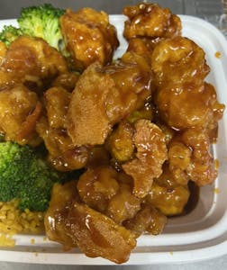 S7. Chicken with Orange Flavor Image