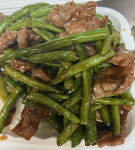 L17a. Beef with String Beans Image