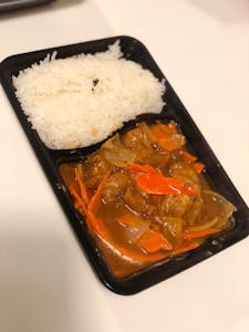 Braised Tomato Beef Tendon Rice 番茄牛筋盖饭 Image