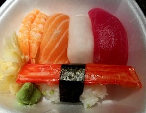 Sushi Appetizers (5) Image